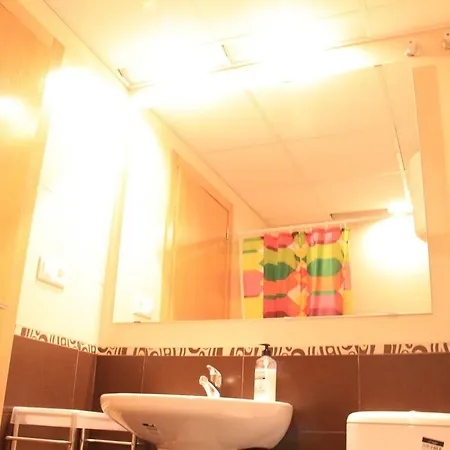 Sunny Apartments, Centre Apartment *