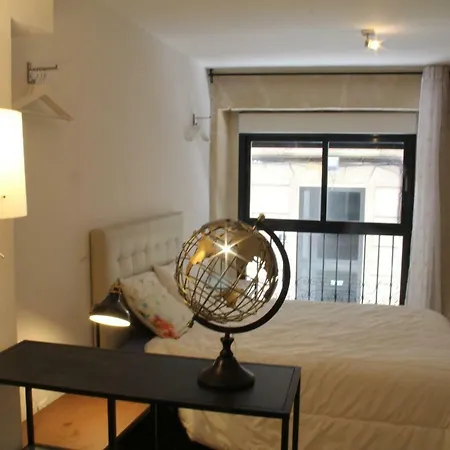 Sunny Apartments, Centre Apartment *