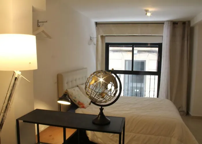 Sunny Apartments, Centre Apartment *